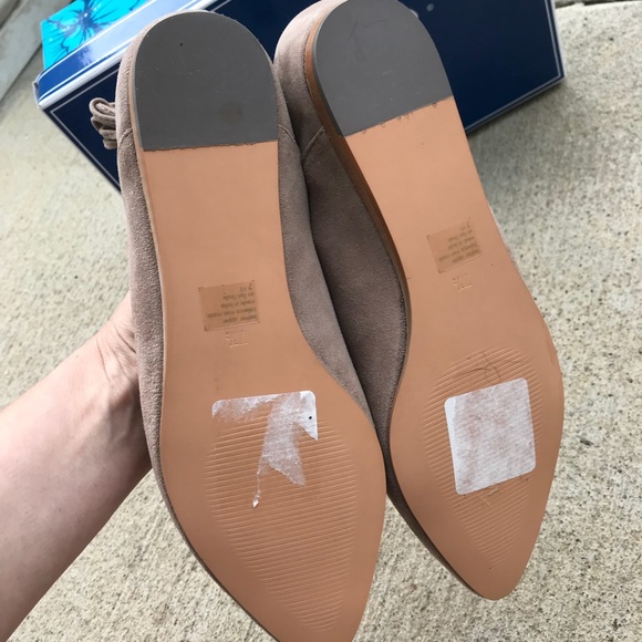 Seychelles Hive Suede Taupe Flats - Picture 6 of 8